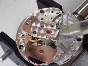 輪列受けをのせるところです
