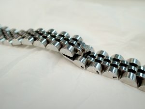 2本目はレディースのジュビリーブレスです。