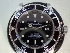 Ref.16600  一見水滴は見当たりませんが⋯⋯