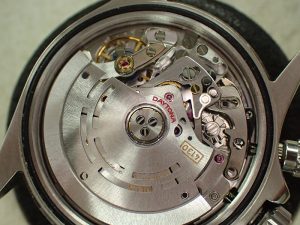 クロノグラフの動作不良が認められました。