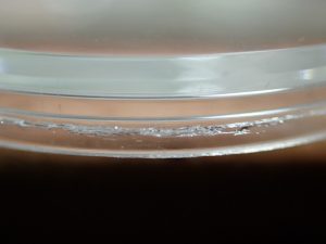 最も多いのが、サイド部分のひび割れです。