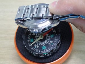 翌日、磁気帯びしたことを確認します。